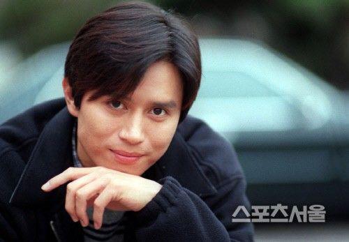 Người đàn ông từng nguyện bảo vệ Song Hye Kyo suốt đời nhưng bất thành giờ ra sao