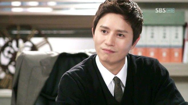 Người đàn ông từng nguyện bảo vệ Song Hye Kyo suốt đời nhưng bất thành giờ ra sao