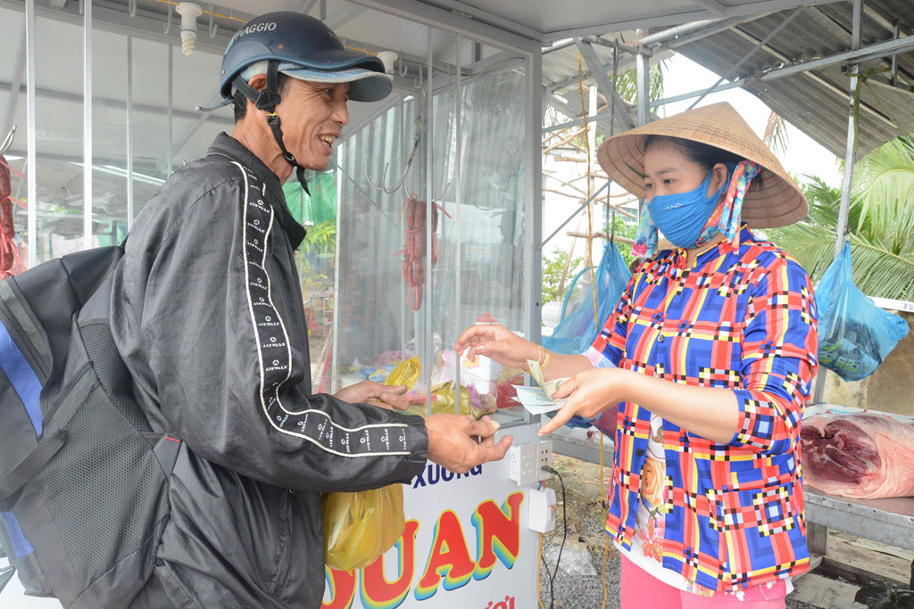 BOT Cai Lậy 24 giờ sau lệnh tạm dừng thu phí