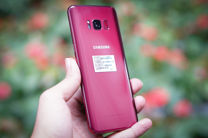 Galaxy S8 Burgundy Red xuất hiện ở Việt Nam