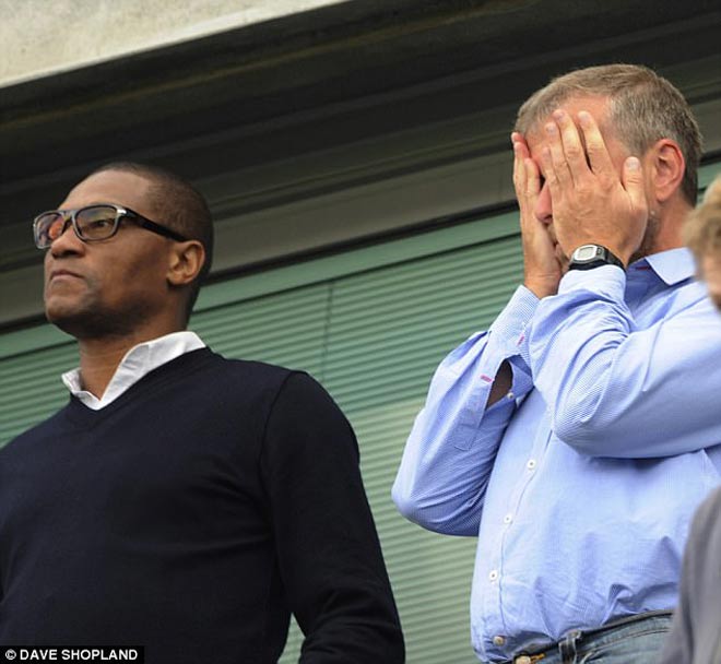 Chelsea căng thẳng tột độ: Trụ cột bật Conte, sếp lớn từ chức gây sốc