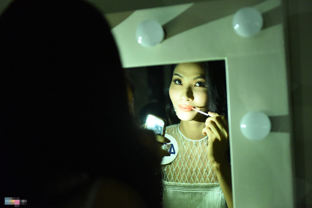 Hoa hậu Hoàn vũ thiệt hại bao nhiêu nếu huỷ đêm bán kết?