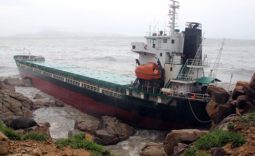 Vì sao hậu quả bão Damrey đặc biệt nghiêm trọng?