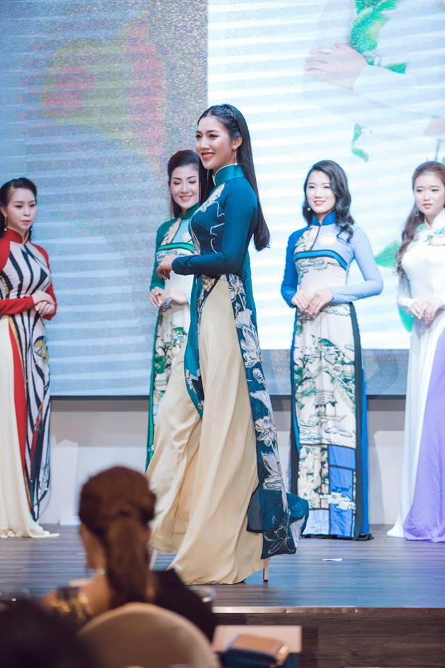 Cuộc thi Hoa hậu dành cho các người đẹp dao kéo được tổ chức ở Việt Nam Cuộc thi Hoa hậu dành cho các người đẹp dao kéo được tổ chức ở Việt Nam
