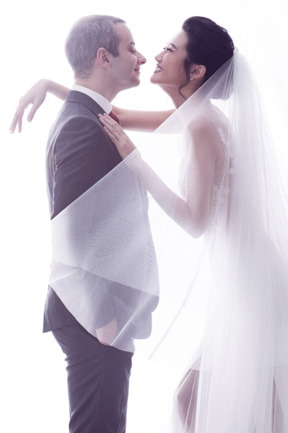 Kha Mỹ Vân rạng ngời hạnh phúc trong loạt ảnh cưới với chồng ngoại quốc Kha Mỹ Vân rạng ngời hạnh phúc trong loạt ảnh cưới với chồng ngoại quốc