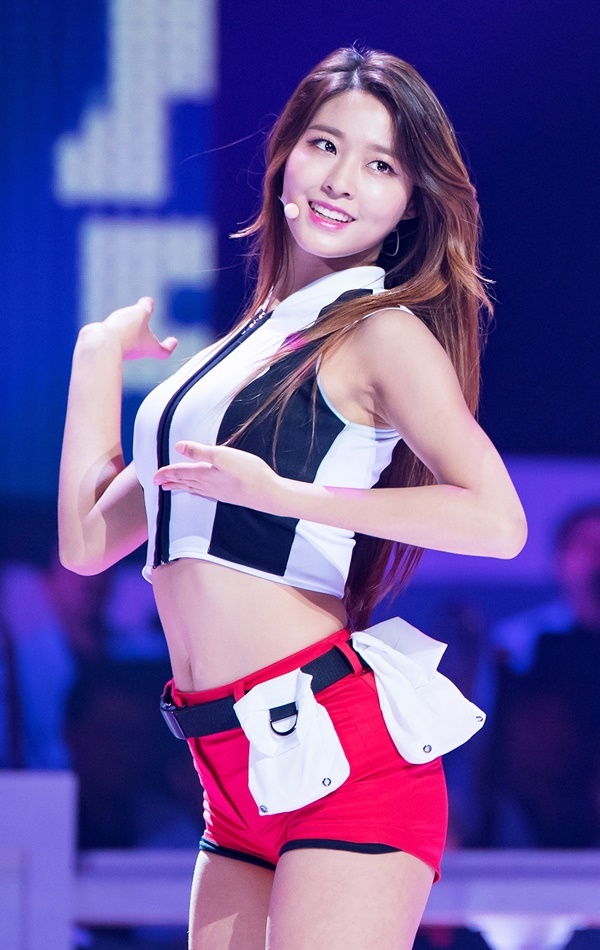 Gu thời trang của Sao ăn ảnh nhất Hàn Quốc