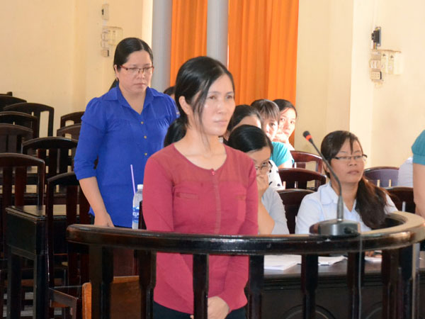 Nguyên Phó Chánh văn phòng Sở Nội vụ lĩnh án