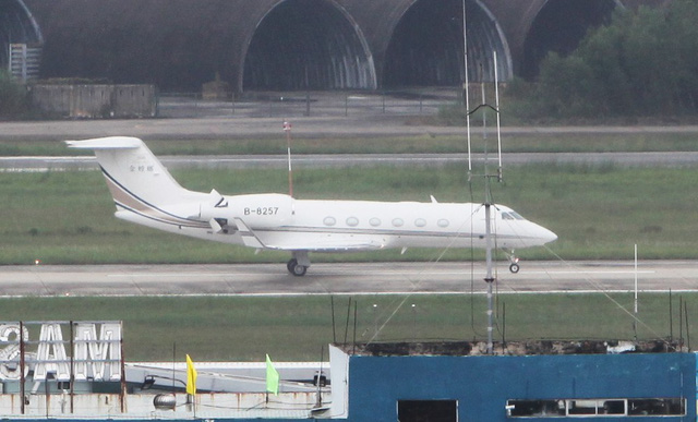 Chuyên cơ tỷ phú khắp thế giới tụ về Đà Nẵng dự APEC