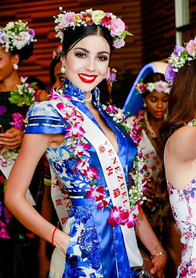 Mỹ Linh và dàn mỹ nhân Miss World được chào đón ở Tam Á