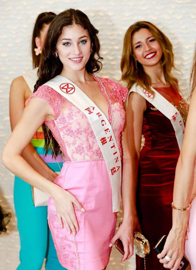Mỹ Linh và dàn mỹ nhân Miss World được chào đón ở Tam Á