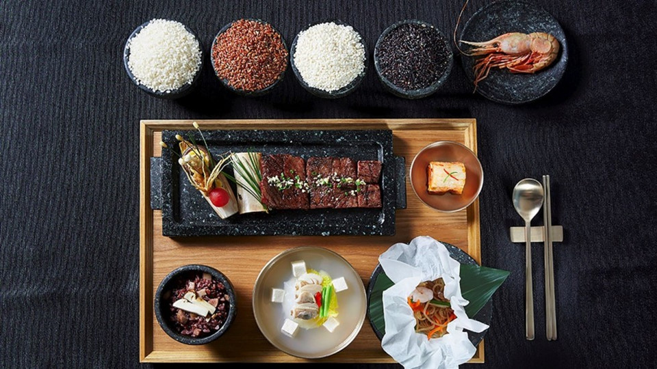 Hàn Quốc linh đình mở quốc yến chiêu đãi vợ chồng Tổng thống Trump