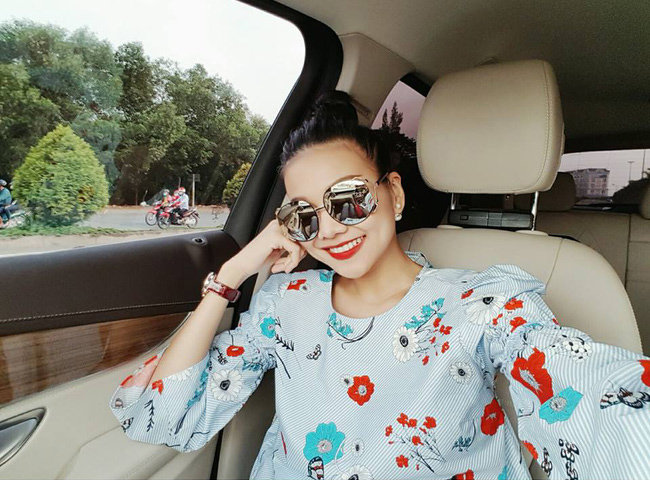 Đâu chỉ hàng hiệu trăm triệu, Thanh Hằng, Thu Thảo, Phạm Hương cũng mê mệt đồ bình dân