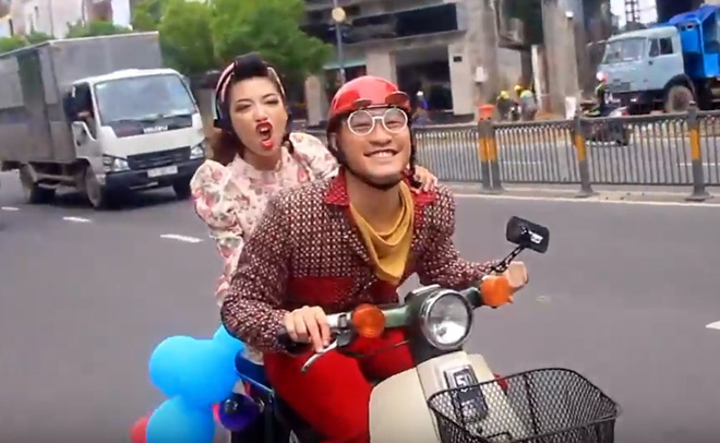 Màn nhảy 60 năm cuộc đời trong đám cưới chất như MV của cặp đôi dancer Sài Gòn