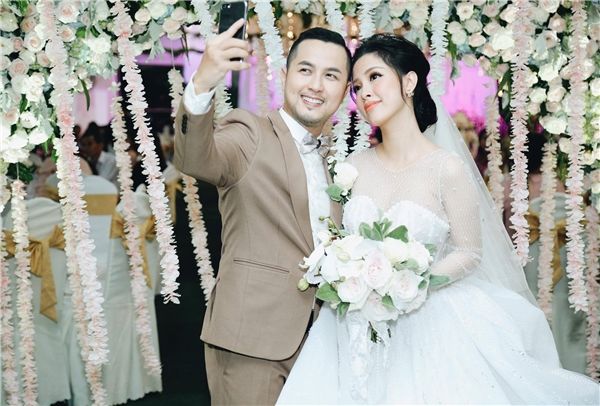 Kết hôn 2 tháng, anh trai Bảo Thy hạnh phúc lên chức bố