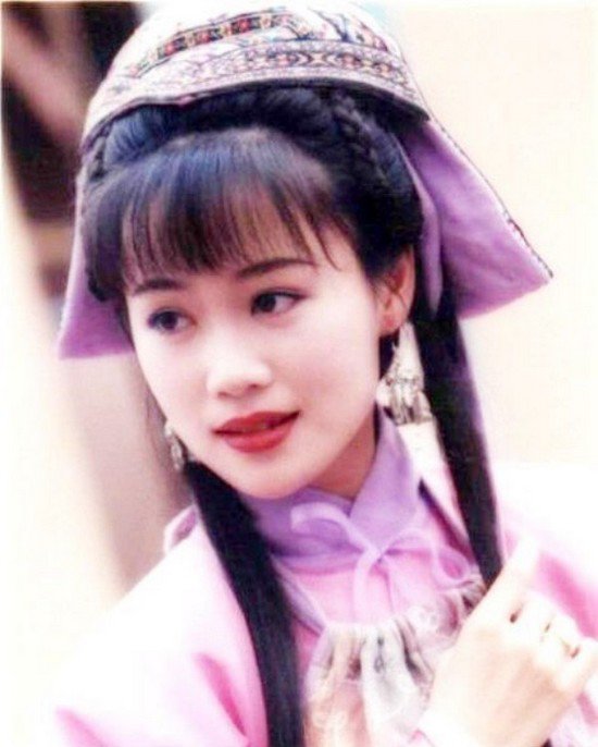 Hai nàng Chúc Anh Đài nổi tiếng nhất màn ảnh: Ngọc nữ hết thời giờ thân bại danh liệt