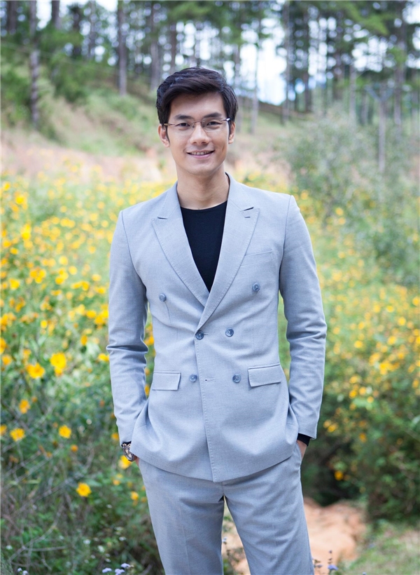 Trước khi bước vào showbiz, các sao Việt sau đây đã từng là giáo viên