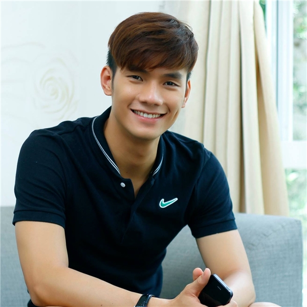 Trước khi bước vào showbiz, các sao Việt sau đây đã từng là giáo viên