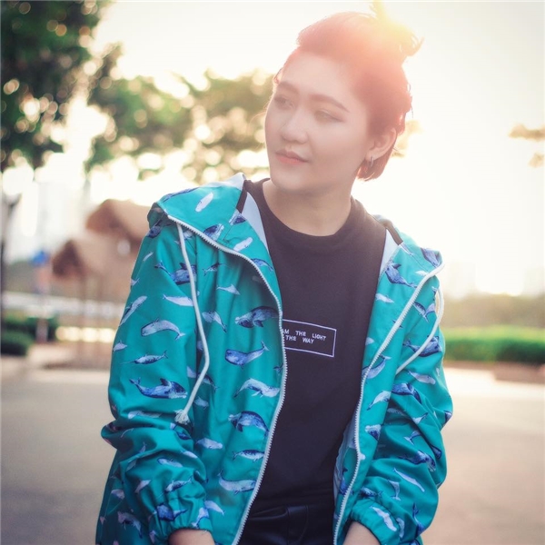 Trước khi bước vào showbiz, các sao Việt sau đây đã từng là giáo viên