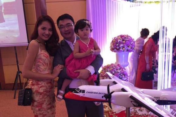 Lấy chồng không phải đại gia, cuộc sống của Hoa hậu đẹp nhất châu Á giờ ra sao? Lấy chồng không phải đại gia, cuộc sống của Hoa hậu đẹp nhất châu Á giờ ra sao?