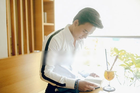 Thầy giáo mưa Mai Tài Phến: Tôi và Hương Tràm không làm gì sai. Hợp thì đến, không thì thôi