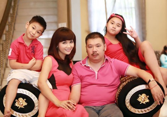 Trúc phim Những ngọn nến trong đêm giờ sống trong ngôi nhà ra sao?