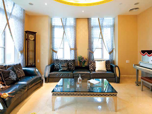 Trúc phim Những ngọn nến trong đêm giờ sống trong ngôi nhà ra sao? Trúc phim Những ngọn nến trong đêm giờ sống trong ngôi nhà ra sao?