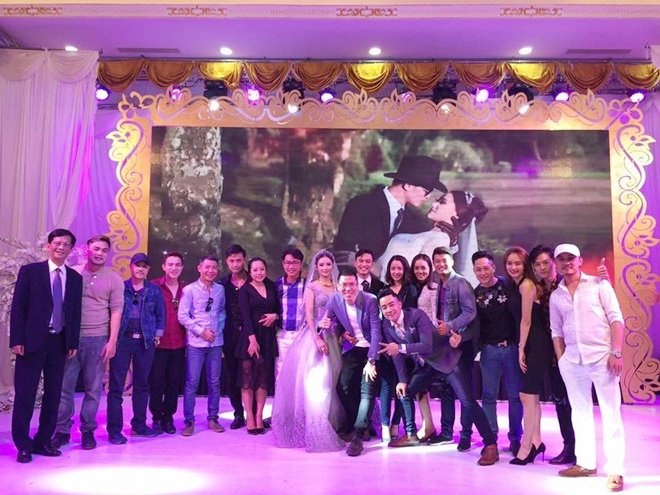 Đám cưới Trần Tú - Người phán xử: Công Lý cùng bạn gái và đồng nghiệp tưng bừng tới dự