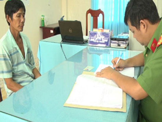 Đem vàng đi bán rồi dựng hiện trường giả bị trộm