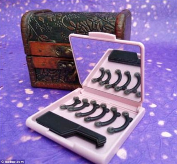 Độn mũi không cần dao kéo, xu hướng làm đẹp chị em châu Á đang phát cuồng có gì đặc biệt?