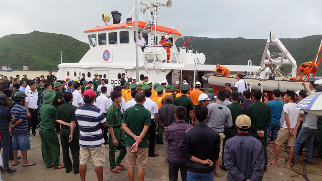 Tìm thấy 11 thi thể vụ 8 tàu hàng chìm trên biển Quy Nhơn