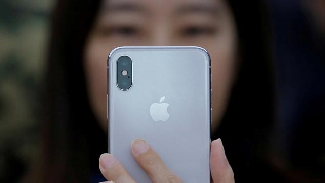 Những than phiền bất ngờ của người dùng về camera iPhone X Những than phiền bất ngờ của người dùng về camera iPhone X