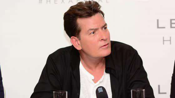 Charlie Sheen bị cáo buộc cưỡng hiếp sao nhí 13 tuổi