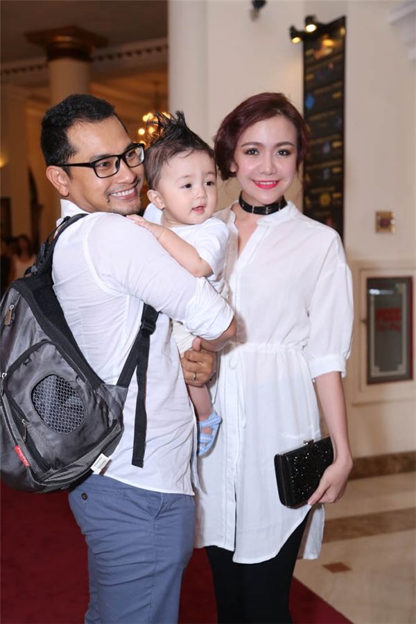 Bất ngờ trước khả năng nói tiếng Anh của con trai nam diễn viên Gọi giấc mơ về