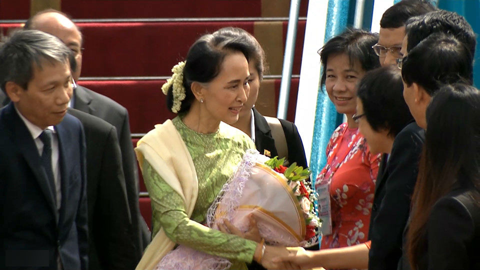Bà Aung San Suu Kyi đến Đà Nẵng dự đối thoại APEC - ASEAN