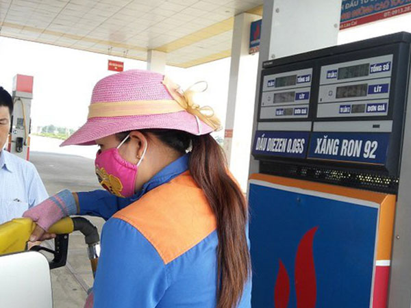 Thuế xăng dầu Việt Nam thấp hơn Mỹ và Lào