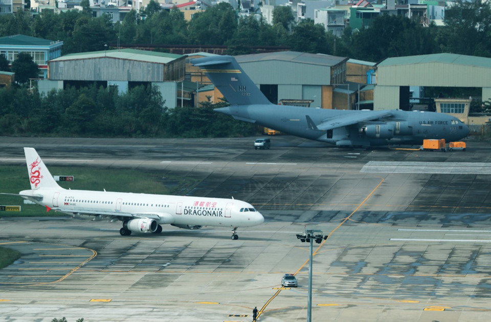 Tổng thống Peru đi máy bay thương mại đến Đà Nẵng dự APEC