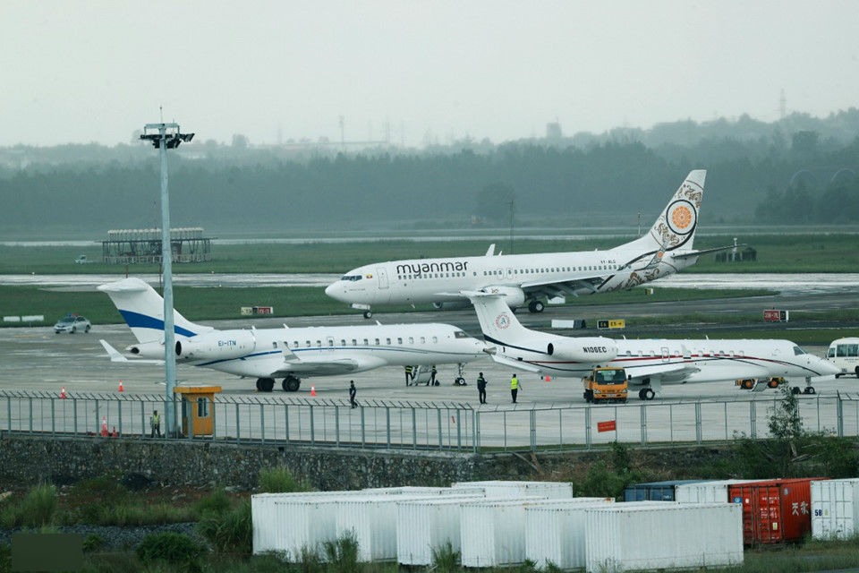 Tổng thống Peru đi máy bay thương mại đến Đà Nẵng dự APEC