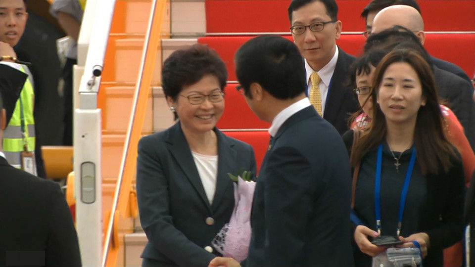 Tổng thống Peru đi máy bay thương mại đến Đà Nẵng dự APEC