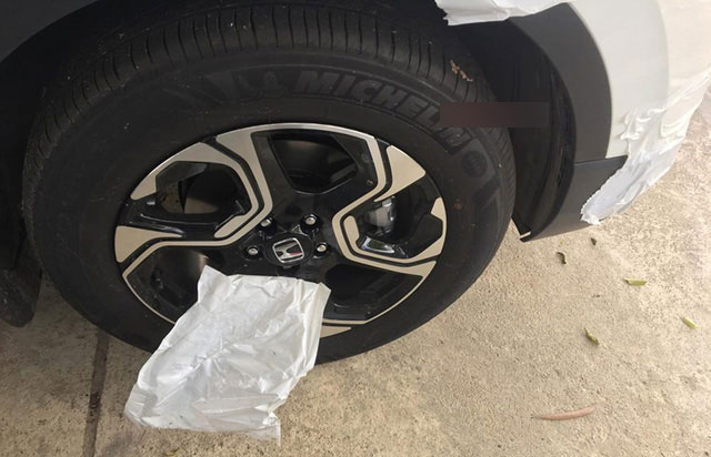 Honda CR-V 7 chỗ bất ngờ xuất hiện trên đường phố Hà Nội