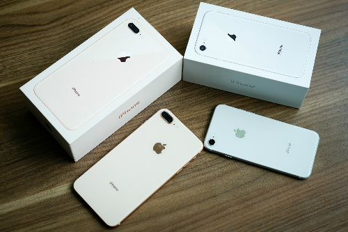 iPhone 8 xách tay giảm giá, thấp ngang ở Mỹ