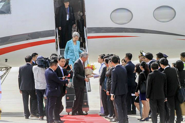Thủ tướng Singapore Lý Hiển Long và phu nhân đến Đà Nẵng Thủ tướng Singapore Lý Hiển Long và phu nhân đến Đà Nẵng