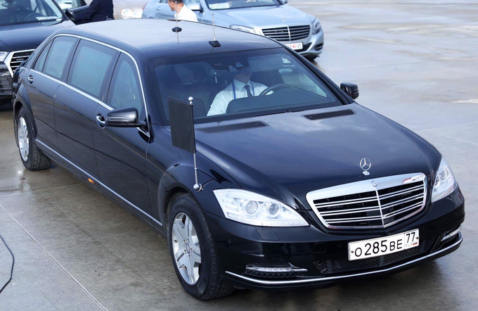 Chiến mã bọc giáp chở Tổng thống Putin tại Đà Nẵng