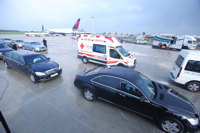 Chiến mã bọc giáp chở Tổng thống Putin tại Đà Nẵng