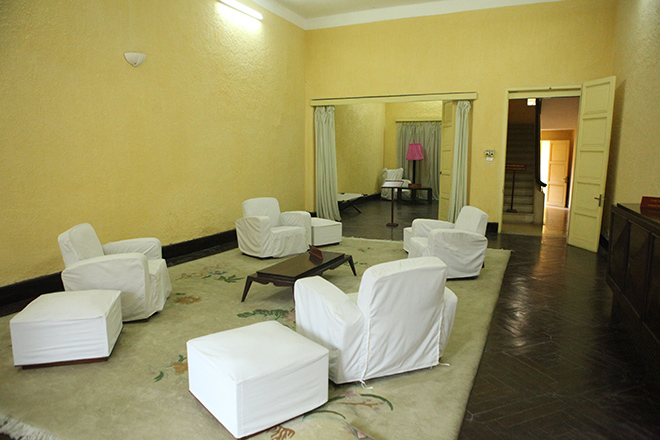 Cận cảnh ngôi nhà đồ sộ của người hiến tặng hơn 5.000 lượng vàng cho Nhà nước