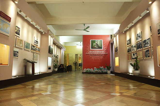 Cận cảnh ngôi nhà đồ sộ của người hiến tặng hơn 5.000 lượng vàng cho Nhà nước