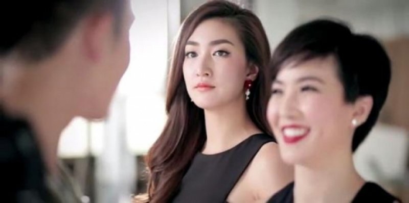 Là vợ chính thức nhưng tôi như kẻ thứ 3 trong cuộc hôn nhân của chính mình