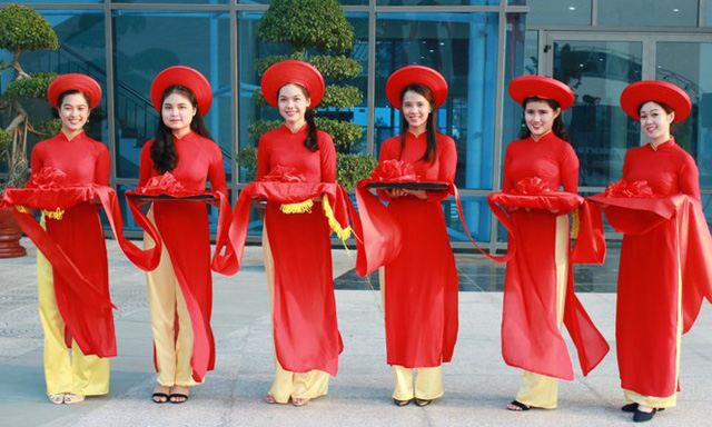 Nữ sinh 9X chia sẻ công việc tình nguyện viên APEC