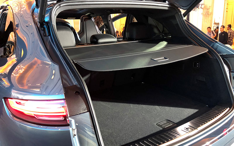 Chi tiết Porsche Cayenne S giá gần 5,5 tỷ đồng tại Việt Nam