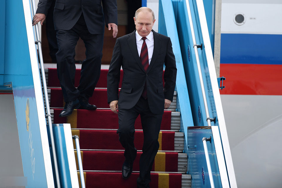 Chuyên cơ chở Tổng thống Putin đến Đà Nẵng dự APEC