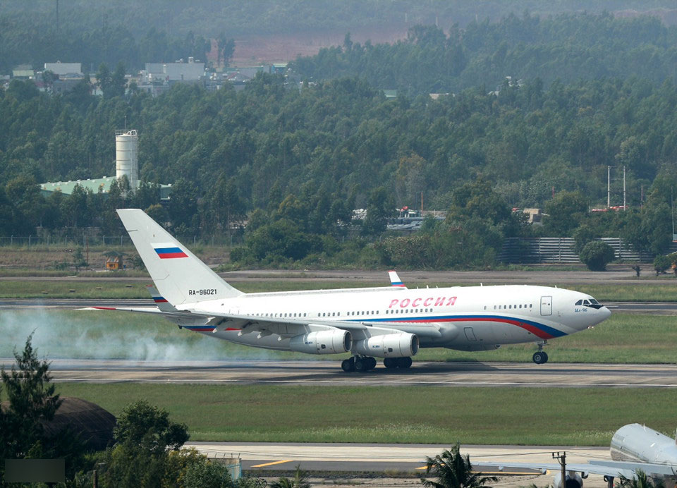 Chuyên cơ chở Tổng thống Putin đến Đà Nẵng dự APEC